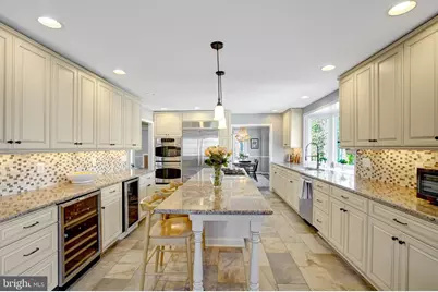 2008 Swan Terrace, Alexandria, VA 22307 - Photo 27