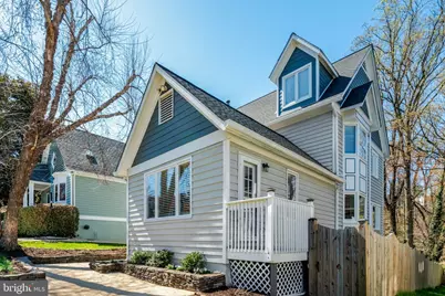 2008 Swan Terrace, Alexandria, VA 22307 - Photo 5