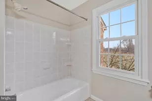 10106 Bushman Dr, Oakton, VA 22124 - Photo 19