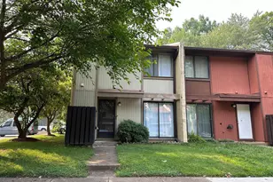 2215 Cartwright Pl, Reston, VA 20191 - Photo 1