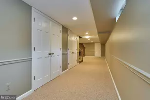 6586 Braddock Rd, Alexandria, VA 22312 - Photo 47