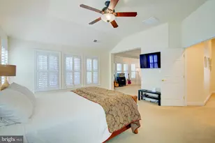 7690 Oak Field Ct, Springfield, VA 22153 - Photo 25