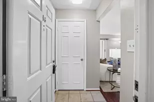 7756 New Providence Dr, Falls Church, VA 22042 - Photo 19