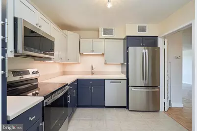 1800 Old Meadow Road #1520, McLean, VA 22102 - Photo 11