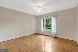 11181 Longwood Grove Dr, Reston, VA 20194 - Photo 57