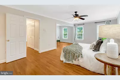 11181 Longwood Grove Drive, Reston, VA 20194 - Photo 39