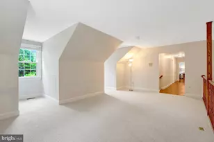 11181 Longwood Grove Dr, Reston, VA 20194 - Photo 37