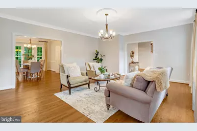 11181 Longwood Grove Drive, Reston, VA 20194 - Photo 9