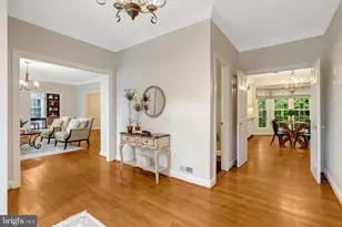 11181 Longwood Grove Dr, Reston, VA 20194 - Photo 5