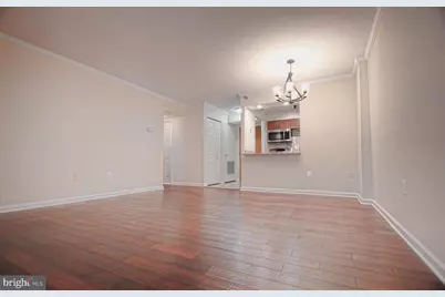 1808 Old Meadow Road #702, McLean, VA 22102 - Photo 7