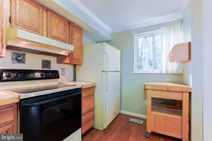 11517 Ivy Bush Ct, Reston, VA 20191 - Photo 19