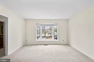 7937 Edinburgh Dr, Springfield, VA 22153 - Photo 13