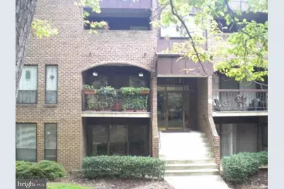 11220 Chestnut Grove Sq #12, Reston, VA 20190 - Photo 1