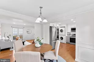 6037 Meyers Landing Ct, Burke, VA 22015 - Photo 11