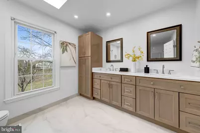 9359 Robnel Place, Vienna, VA 22182 - Photo 23