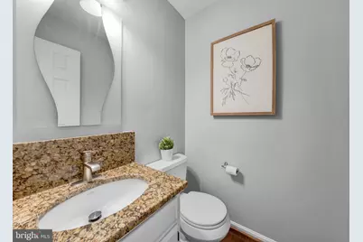 9359 Robnel Place, Vienna, VA 22182 - Photo 19