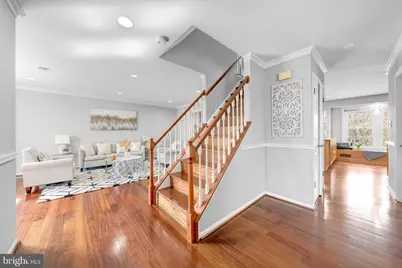 9359 Robnel Place, Vienna, VA 22182 - Photo 7