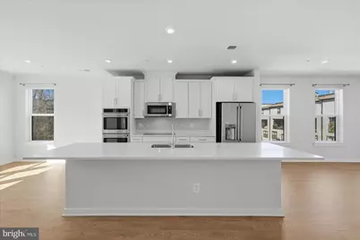 12118 Loblolly Drive #40, Fairfax, VA 22033 - Photo 3