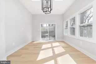 7944 Freehollow Dr, Falls Church, VA 22042 - Photo 5