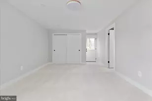 7944 Freehollow Dr, Falls Church, VA 22042 - Photo 27