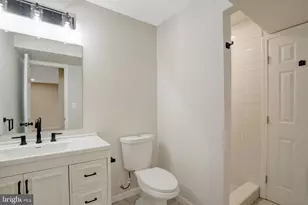 2820 Franklin St, Alexandria, VA 22306 - Photo 29