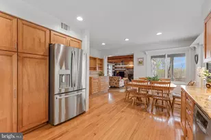 1307 Tulip Poplar Ln, Vienna, VA 22182 - Photo 17