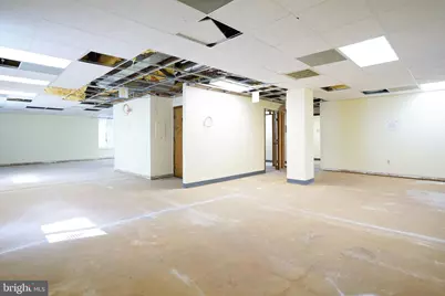 102 Elden Street #12, Herndon, VA 20170 - Photo 5