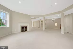 1204 Hunters Grove Ct, McLean, VA 22102 - Photo 77