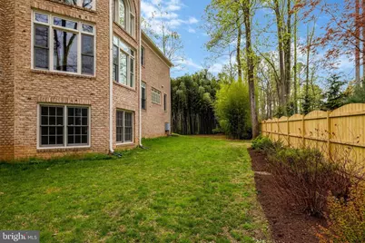 1204 Hunters Grove Court, McLean, VA 22102 - Photo 103