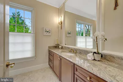 1204 Hunters Grove Court, McLean, VA 22102 - Photo 47