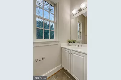 1204 Hunters Grove Court, McLean, VA 22102 - Photo 29