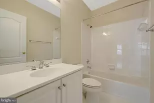 1204 Hunters Grove Ct, McLean, VA 22102 - Photo 71