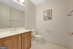 1204 Hunters Grove Ct, McLean, VA 22102 - Photo 91