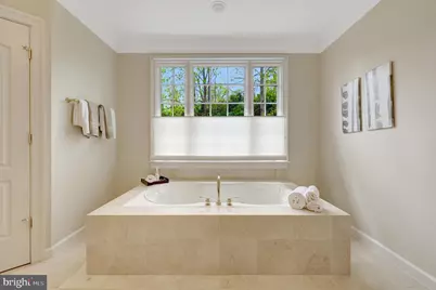 1204 Hunters Grove Court, McLean, VA 22102 - Photo 63