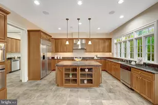 1204 Hunters Grove Ct, McLean, VA 22102 - Photo 21