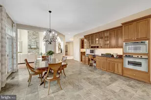 1204 Hunters Grove Ct, McLean, VA 22102 - Photo 19