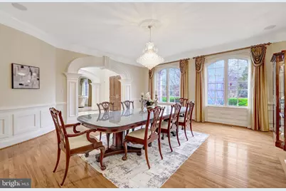 1204 Hunters Grove Court, McLean, VA 22102 - Photo 37