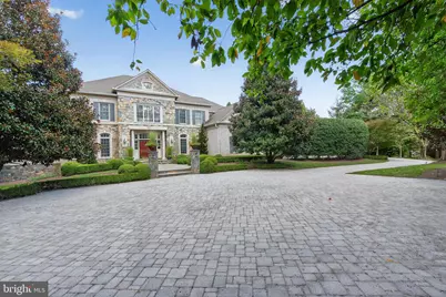 9864 Walker Glen Court, Great Falls, VA 22066 - Photo 15