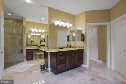 9864 Walker Glen Court, Great Falls, VA 22066 - Photo 33