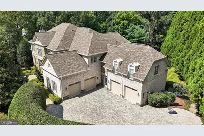 9864 Walker Glen Court, Great Falls, VA 22066 - Photo 5