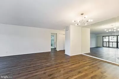 8360 Greensboro Drive #305, McLean, VA 22102 - Photo 21