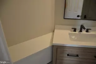 4409 Fair Stone Dr, Fairfax, VA 22033 - Photo 15