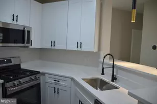 4409 Fair Stone Dr, Fairfax, VA 22033 - Photo 11