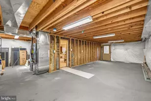 4035 Taylor Dr, Fairfax, VA 22032 - Photo 47