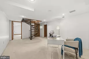 4035 Taylor Dr, Fairfax, VA 22032 - Photo 39