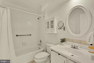 7602 Lakeside Village Dr, Falls Church, VA 22042 - Photo 17