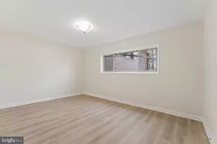 4367 Americana Dr, Annandale, VA 22003 - Photo 17