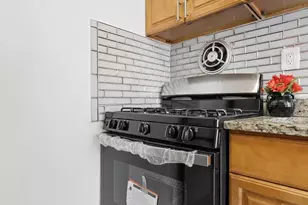 4367 Americana Dr, Annandale, VA 22003 - Photo 15