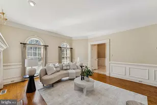 7700 Leeds Manor Ct, Fairfax Station, VA 22039 - Photo 9