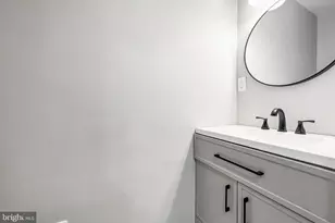 6621 Hallwood Ave, Falls Church, VA 22046 - Photo 15